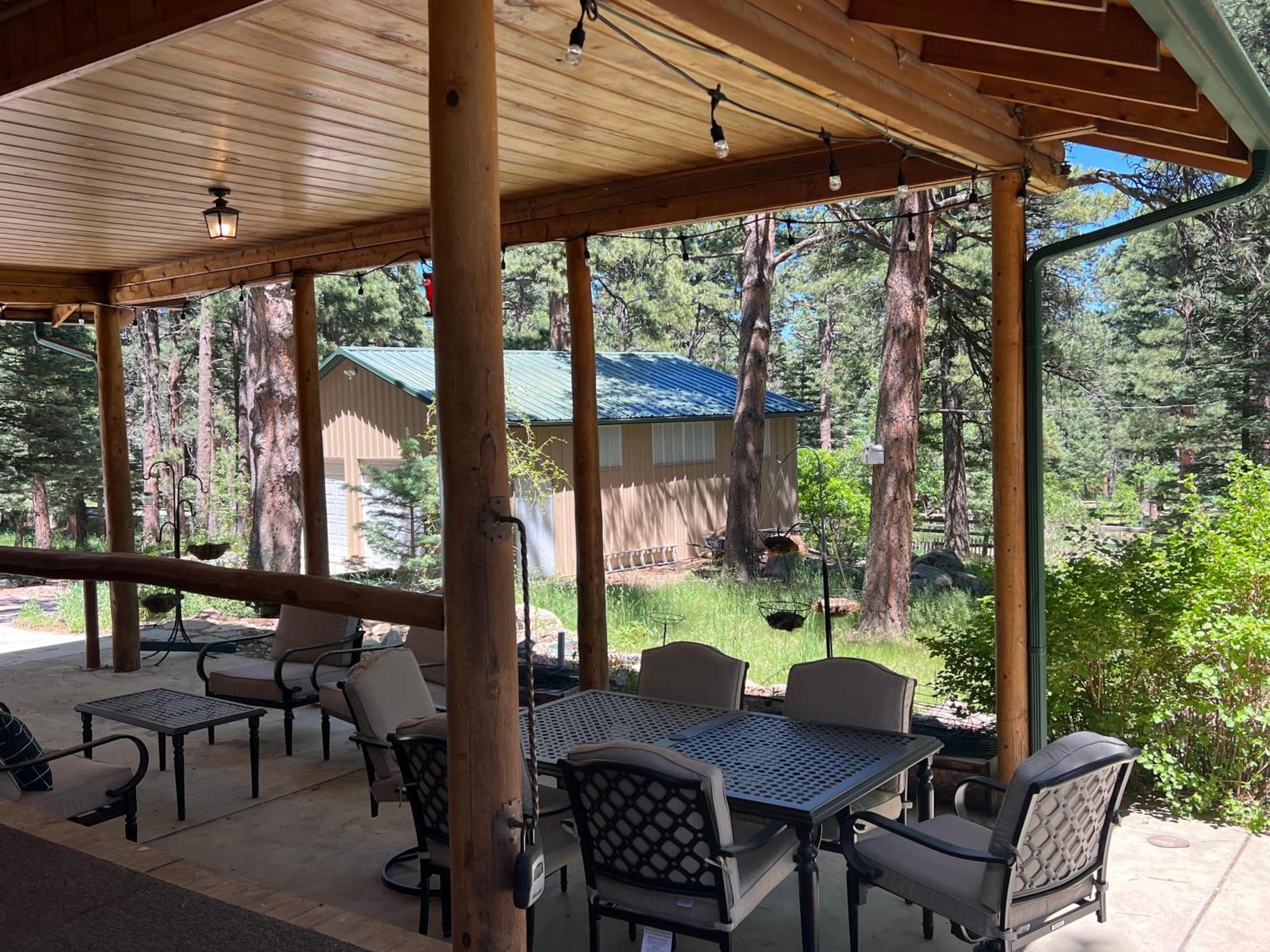 Cozy On The Creek Colorado City